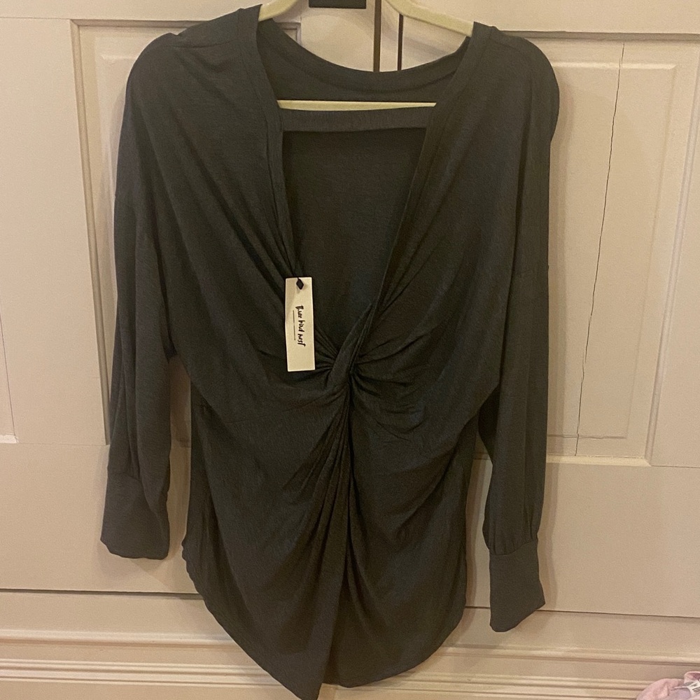 Three Bird Nest Dark Gray Twist-Back Blouse